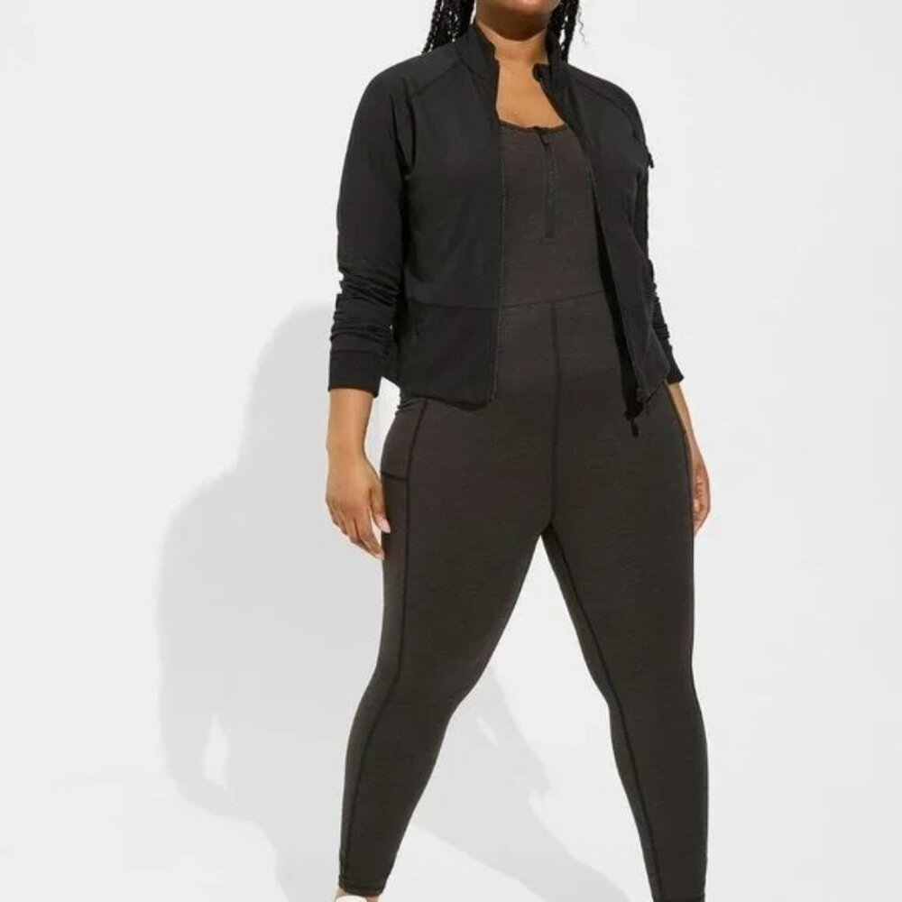 Torrid Womens Super Soft Black Performance Jersey Knit Funnel Neck Zip Jacket 1X - Picture 3 of 8